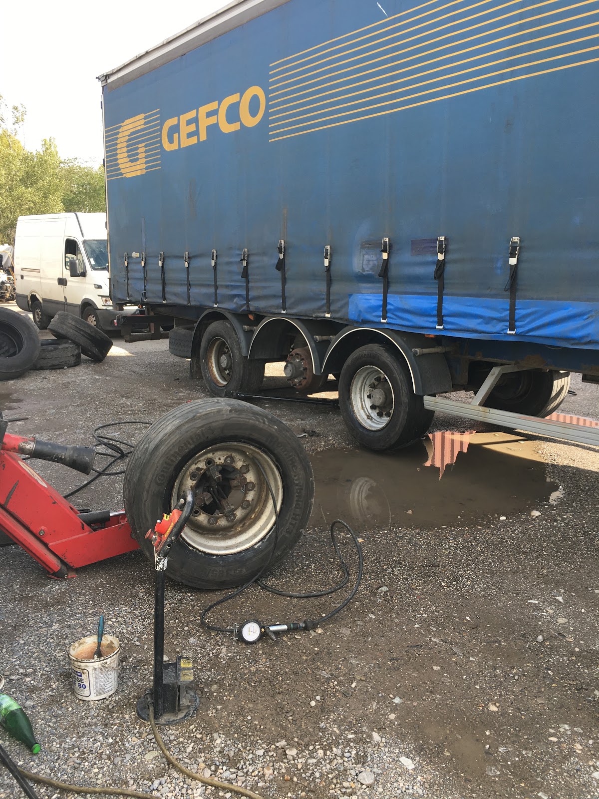 Docteur pneus et service