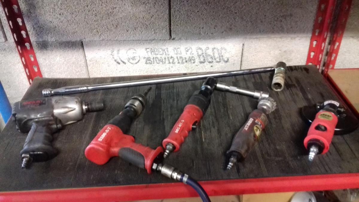 Morzine Autotech garage- VAG Garage car repair,reprogramation moteur, diagnostic, parts shop