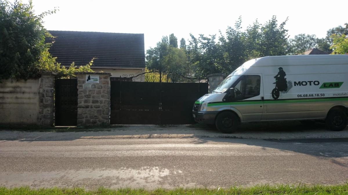 Moto Lab