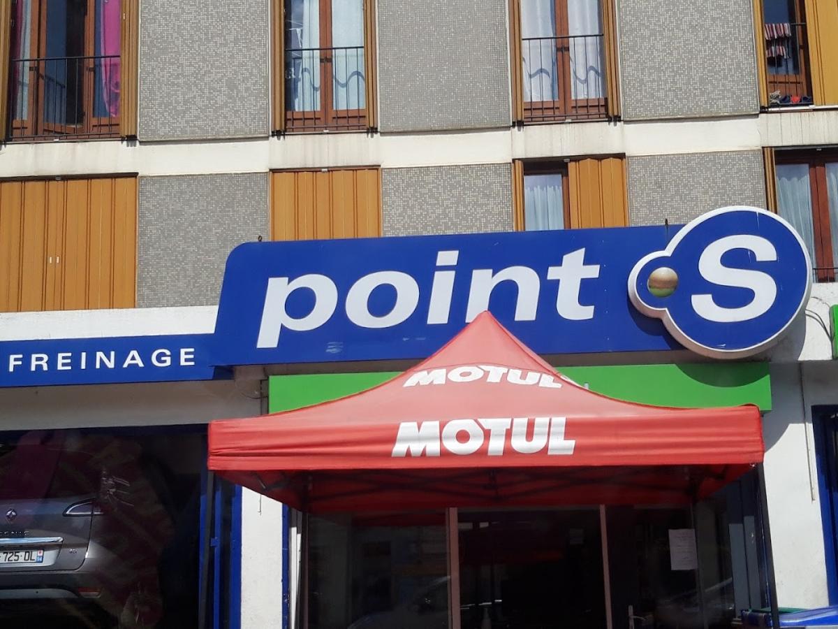 POINT S