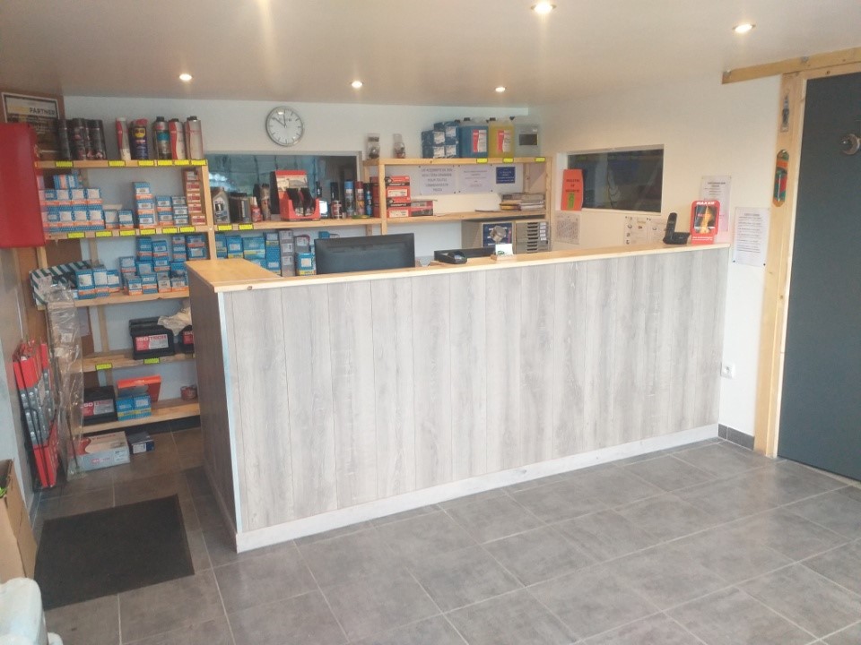 Dupont Bernard Garage