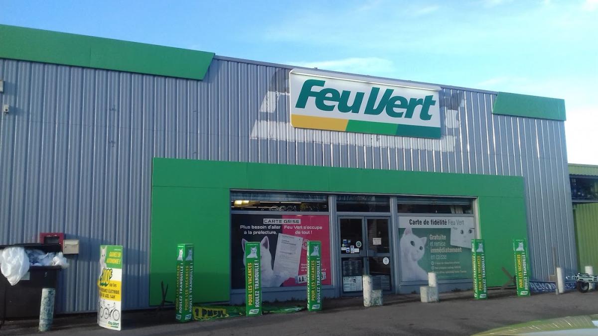 Feu Vert EVREUX II CARREFOUR