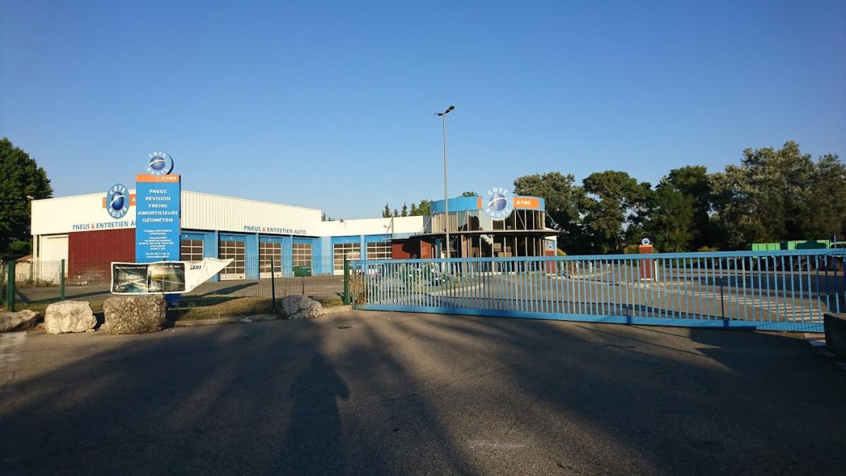 Côté Route Cavaillon by First Stop