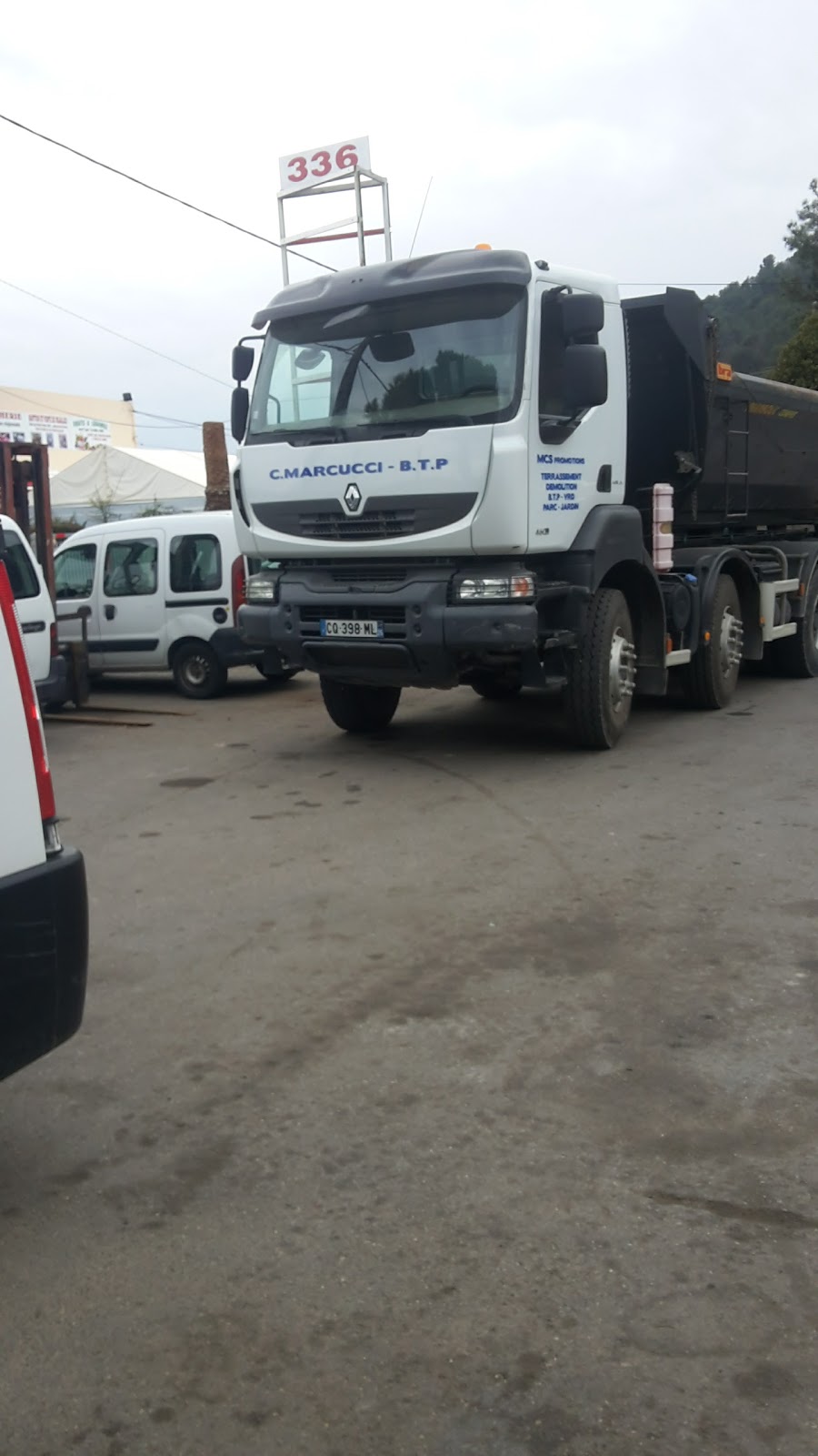 Méditerranée Garage