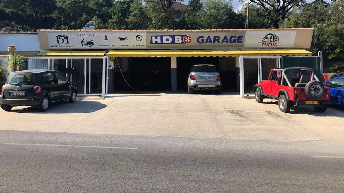 HDB GARAGE