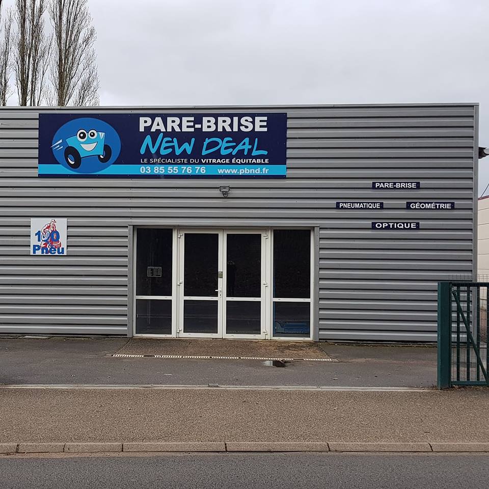 PARE BRISE NEW DEAL LE CREUSOT
