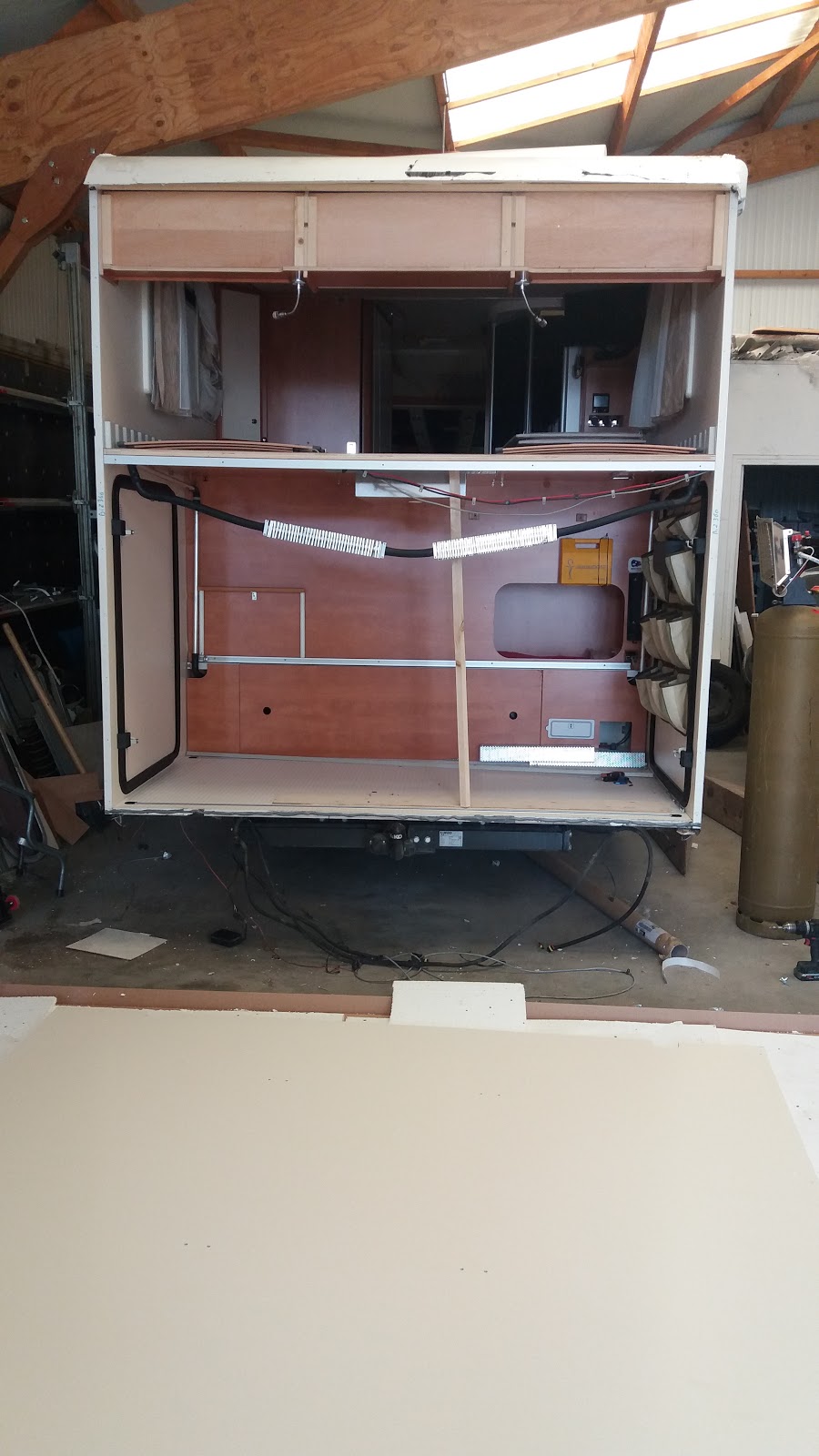 Accessoires Reparations Campings Cars