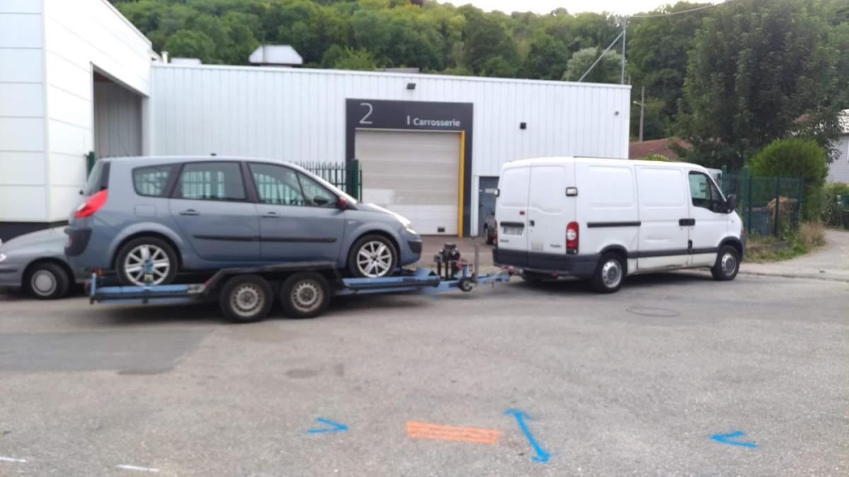 Garage Macé / Labéda