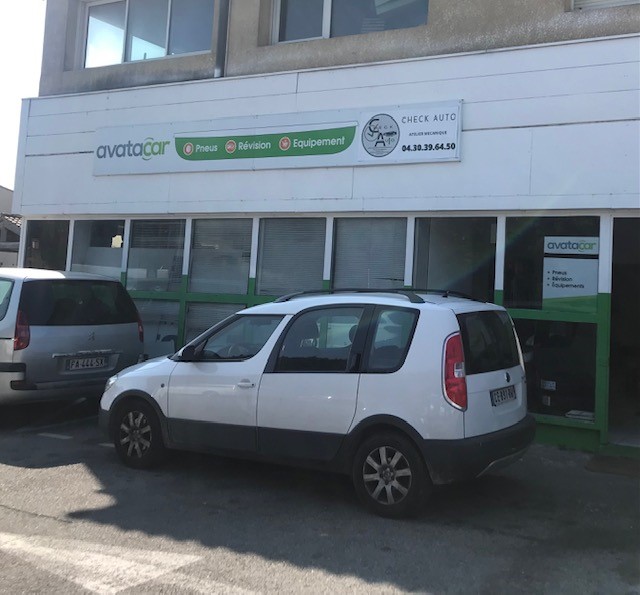 Garage Avatacar Roquemaure