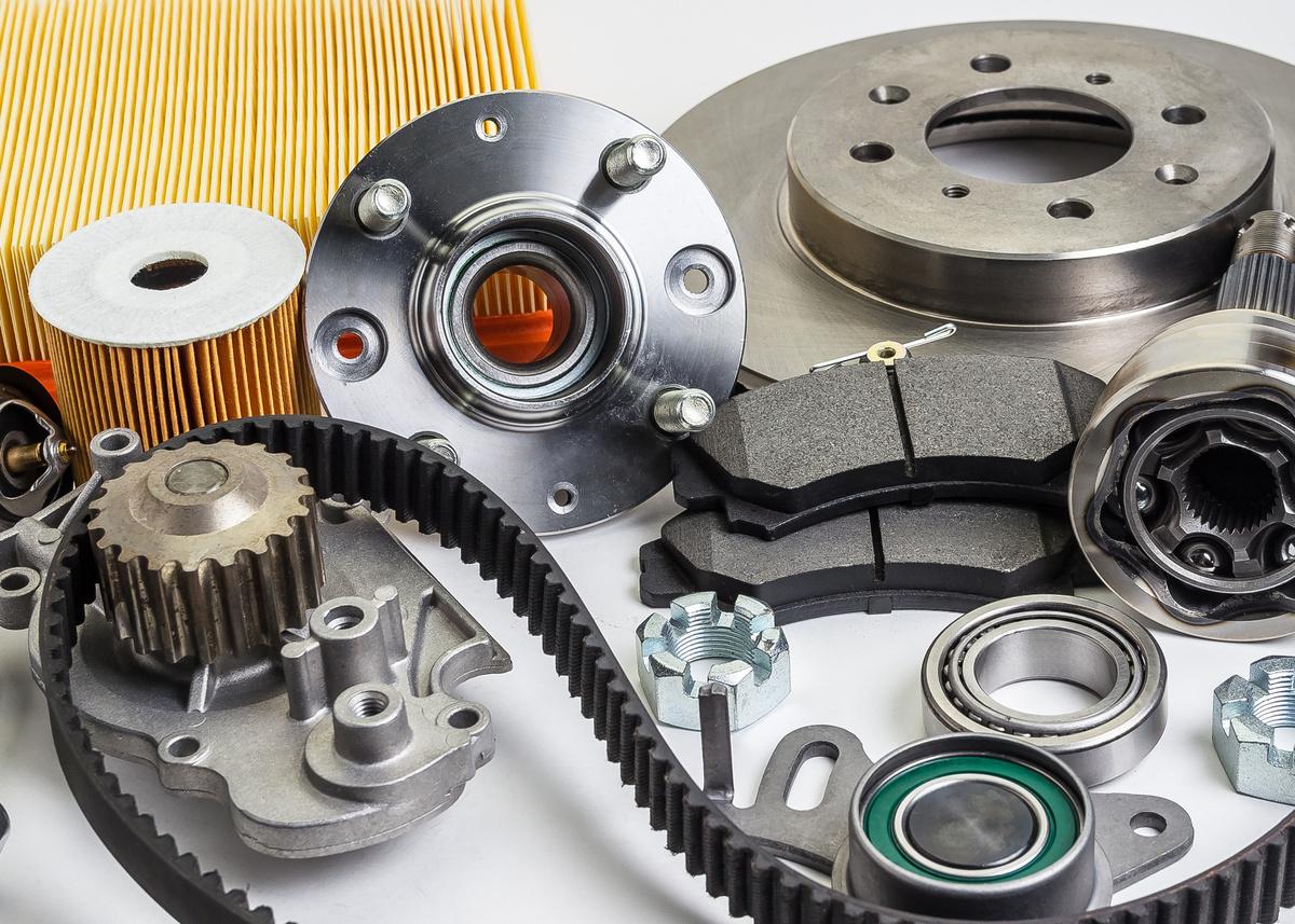 ATTRACTIVE AUTO | Vente de pneus neufs et pièces détachées à Vendargues