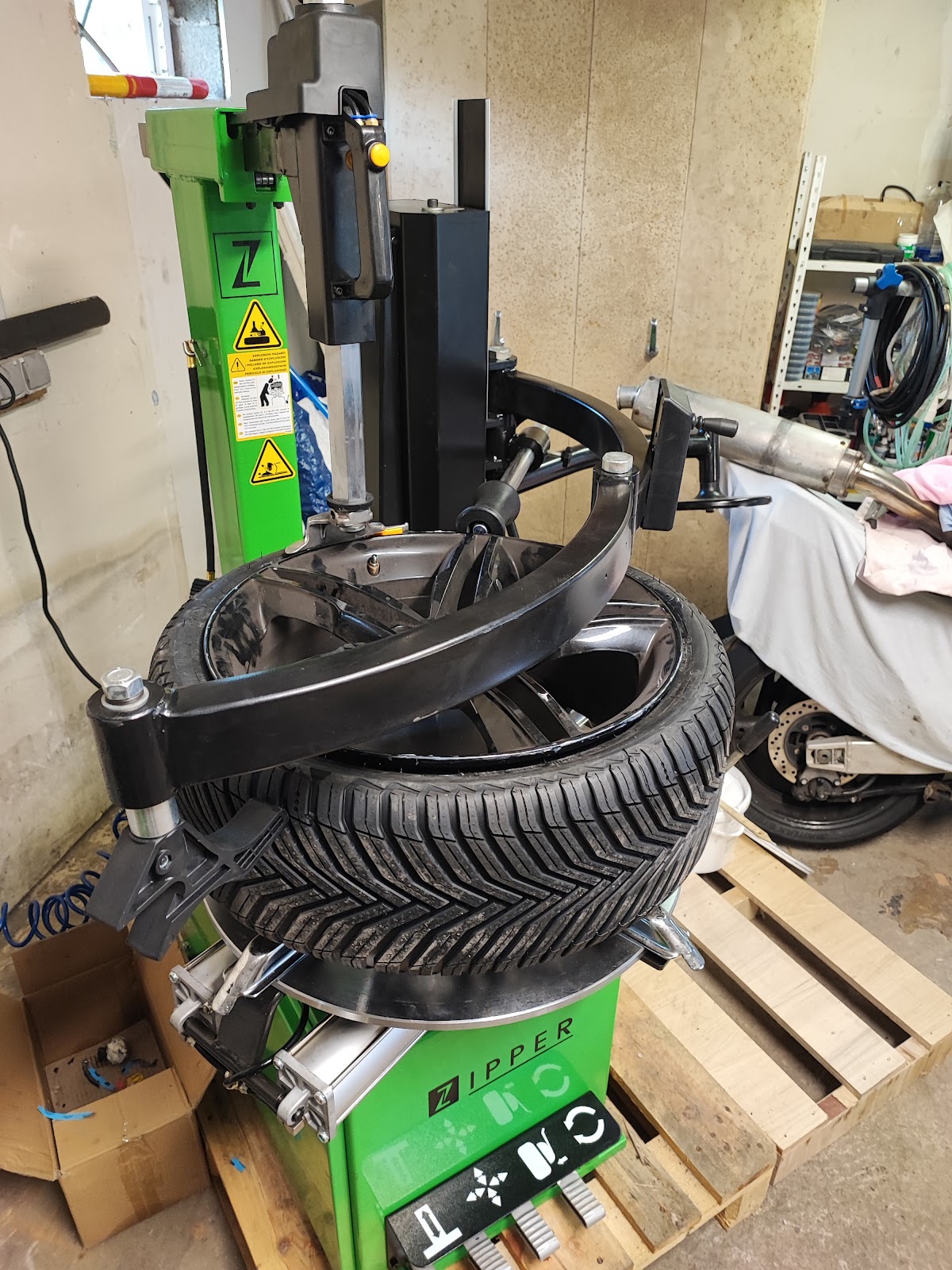 Frank pneus services (FPS)