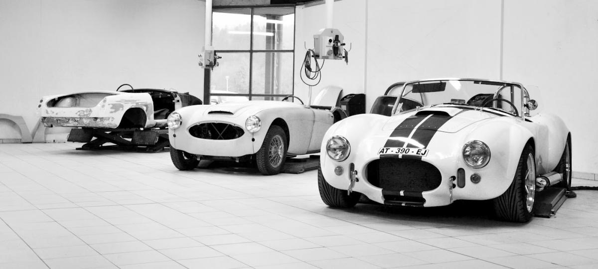 LEZZIERO AUTOMOBILES