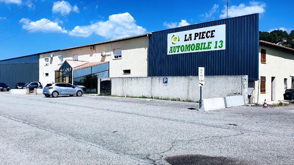 La Piece Automobile 13
