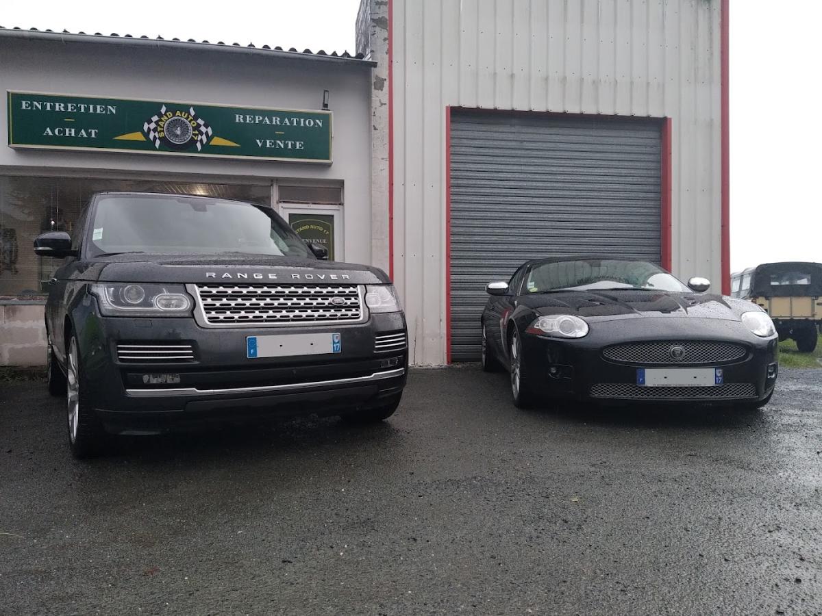 Garage Land Rover Stand 4x4 / Stand Auto 17