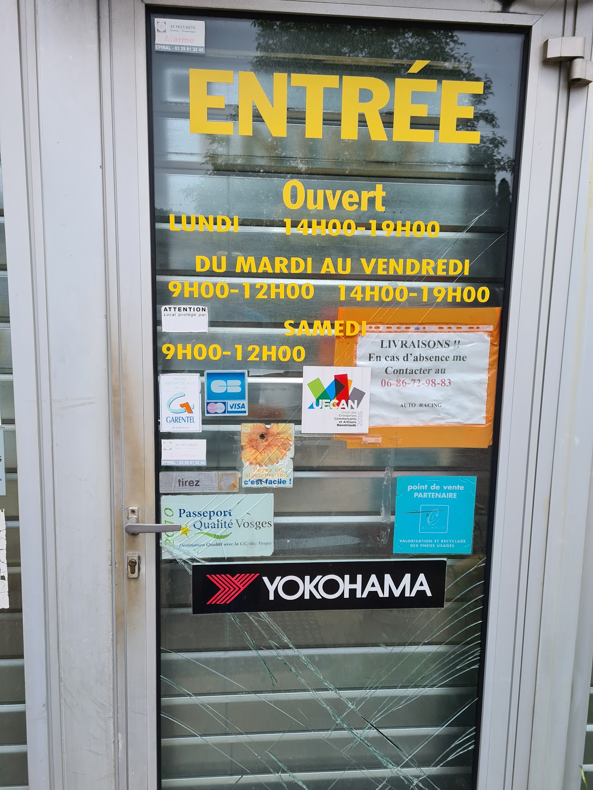 Auto Racing Diffusion