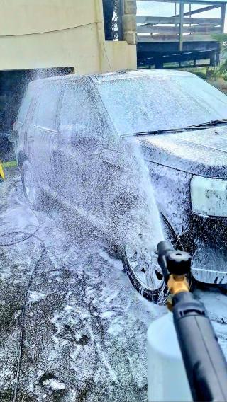 Garage Glenn Custom 0