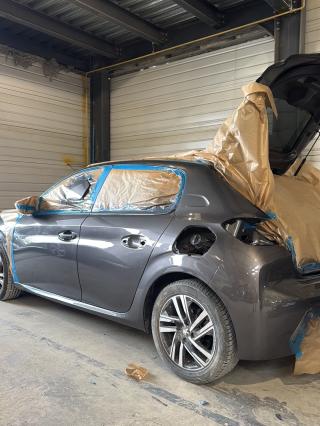 Garage MR CARROSSERIE 0