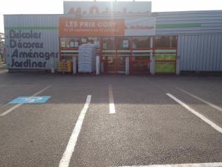Garage Mr.Bricolage Rozay En Brie 0