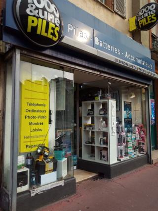 Garage 1001 Piles Batteries 0