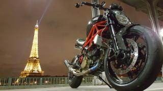 Garage French Desmo Design 0