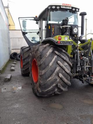 Garage First Stop Mega Pneus Saint-Quentin 0