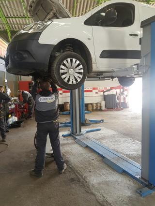 Garage Eurotyre - Garage Les Géants du Pneu 0