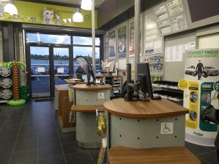 Garage Feu Vert UZES 0