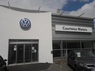 Garage Volkswagen Villaines sous Bois Courtoise Motors 0