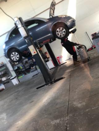 Garage Social Auto Concept 0