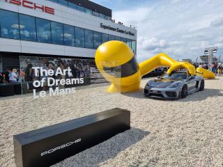 Garage Workshop Porsche Le Mans (Atelier du Centre Porsche Tours) 0