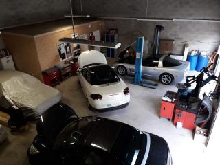 Garage Garage AW SERVICES 0