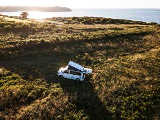 Garage VAN-AWAY La Rochelle : Location de Vans aménagés 0