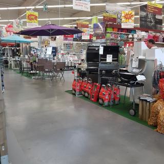 Garage Mr.Bricolage Saint Romain De Colbosc 0