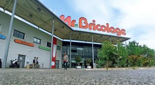 Garage Mr.Bricolage Balaruc Le Vieux 0