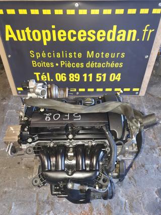 Garage Autopieces-sedan 0