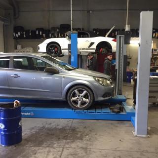 Garage L'Atelier de l'Arc 0