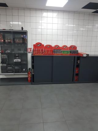 Garage Stock Pièces Autos 0