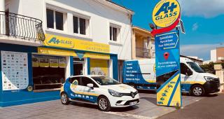 Garage A+GLASS AGDE 1