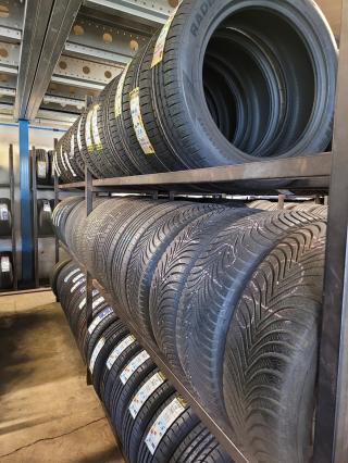 Garage Supermarché Du Pneu Alès 0