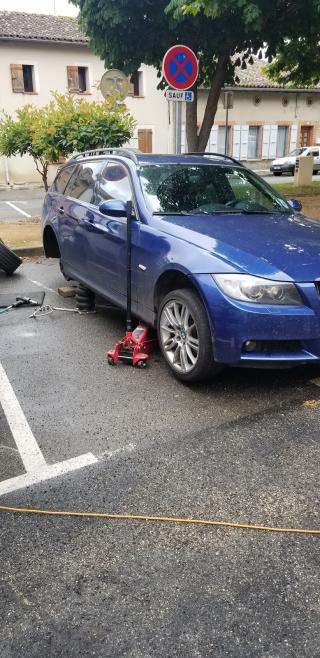 Garage MPM31 GARAGE MOBILE Ne vous déplacez plus ! Le garage vient à vous. 0