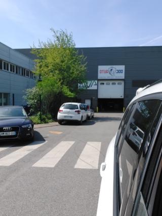 Garage Doc Auto et Doc Auto Paint Carrosserie / Atelier Mécanique / Garage à Buc 0