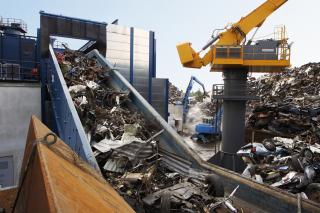 Garage Menut Recyclage Tours (Achat métaux, démolition VHU, enlèvement ferraille) 0