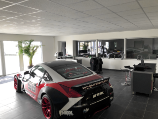 Garage W-AUTOSPORT 0
