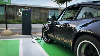 Garage RoadSport Electric Cars 1