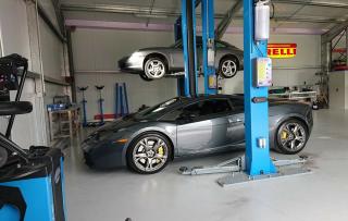 Garage Flat Supercar 0