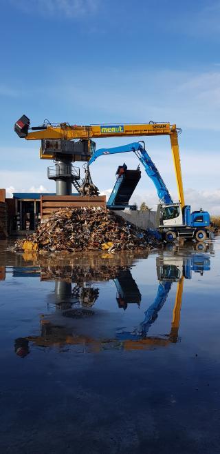 Garage Menut Recyclage Tours (Achat métaux, démolition VHU, enlèvement ferraille) 0