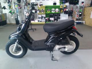 Garage Scoot Occass 17 0