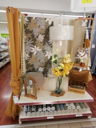 Garage Mr.Bricolage Arc Les Gray 1