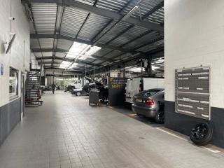 Garage Renault Conflans - LS GROUP 0