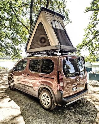 Garage Van-Away Nantes Loire Atlantique - Location de vans aménagés 0